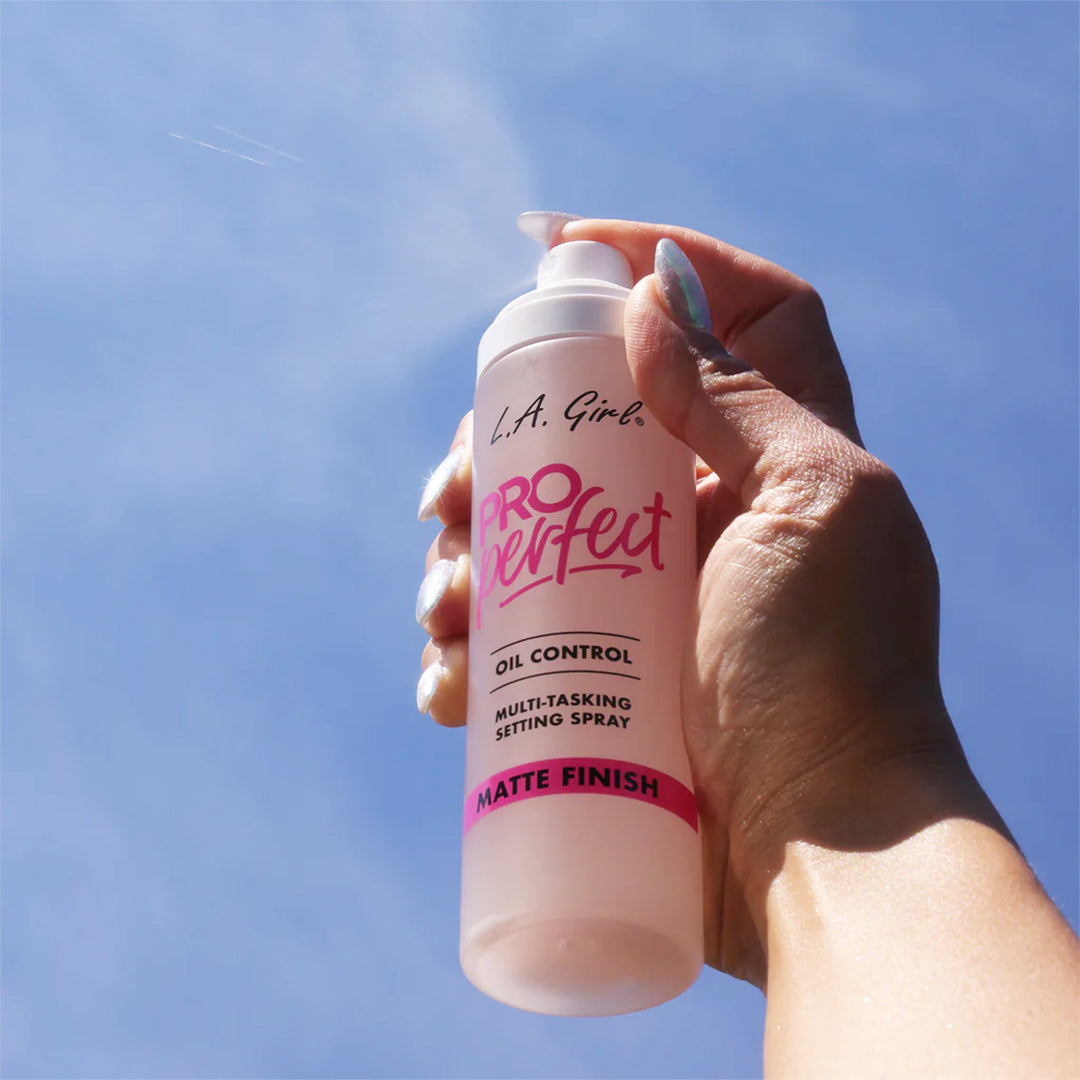 L.A GIRL Pro Perfect Setting Spray-Blurring Matte | 105 ml | iBellaa