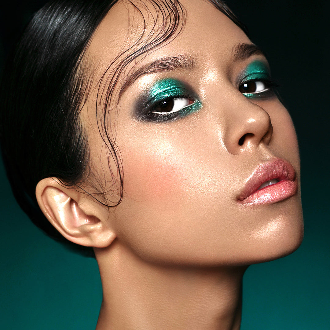 L.A GIRL Shade Shifter Duo Chrome Eyeshadow | 1.2 g | iBellaa