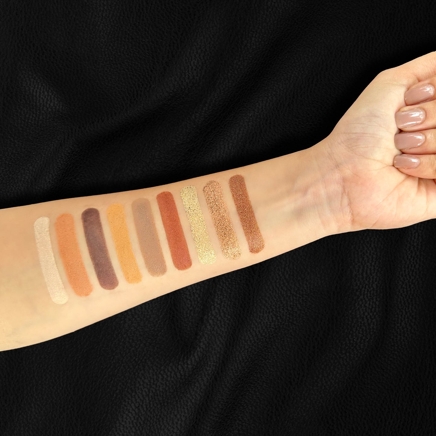 RENEE Fearless Eyeshadow Palette 12gm | iBellaa